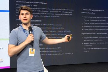 Daniel García-Cordero joins CenteIA’s faculty to advance practical AI education